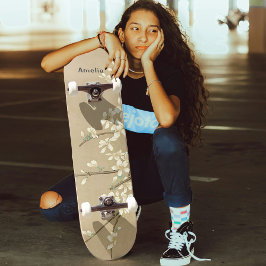 Gepersonaliseerde  witte bloemen persoonlijk skateboard