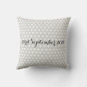Gepersonaliseerde witte doves Weddenschap Gift Cus Kussen (Achterkant)