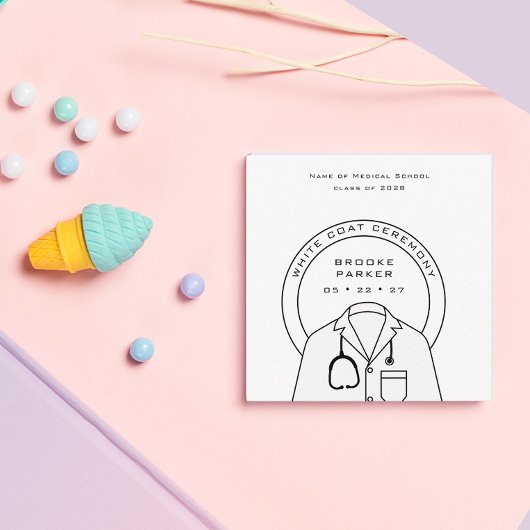 Gepersonaliseerde witte jas ceremonie informatiekaartje