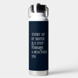 Gepersonaliseerde witte lettertypen met Motivatie Waterfles<br><div class="desc">Gepersonaliseerde Motivatie citaten witte lettertypen Waterfles. Je moet jouw naam bewerken met deze waterfles.</div>