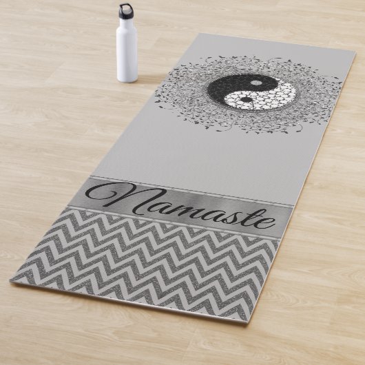 Gepersonaliseerde Yin Yang Chevron Silver Yoga Mat (In situ)