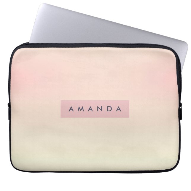 Gepersonaliseerde zachte pastel blush gradient laptop sleeve (Voorkant)