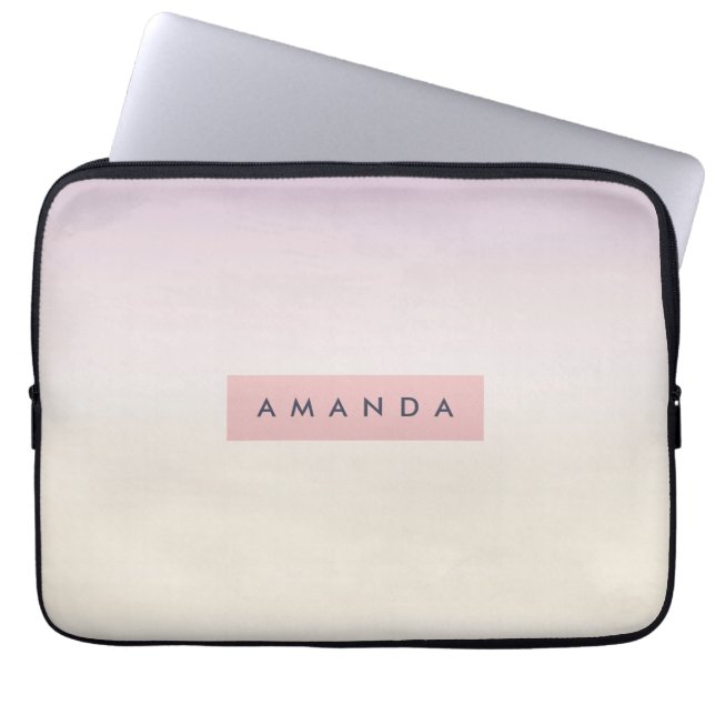 Gepersonaliseerde Zachte Pastel Lavendel Gradiënt Laptop Sleeve (Voorkant)