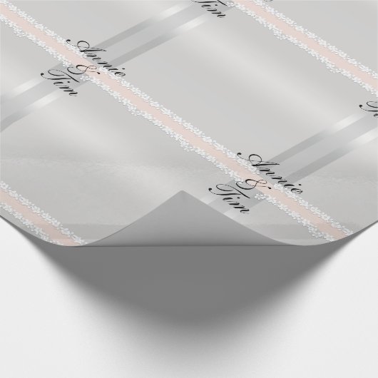 Gepersonaliseerde zilveren bruid en bruidegom name cadeaupapier (Hoek)