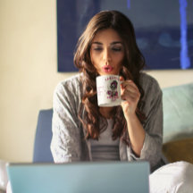 Gepersonaliseerde Zombie Coffee Moe Mom Club mok