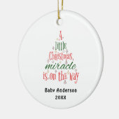 Gepersonaliseerde zwangerschapsaankondiging wonder keramisch ornament (Links)