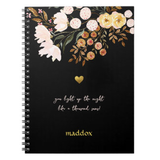 Gepersonaliseerde zwart en bloemen notitieboek