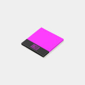 Gepersonaliseerde zwart en fuchsia post-it® notes (Schuin)