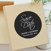 Gepersonaliseerde zwart-wit bruiloft aankondiging ronde sticker