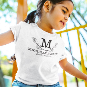 Gepersonaliseerde zwart-wit naam monogram leeftijd t-shirt