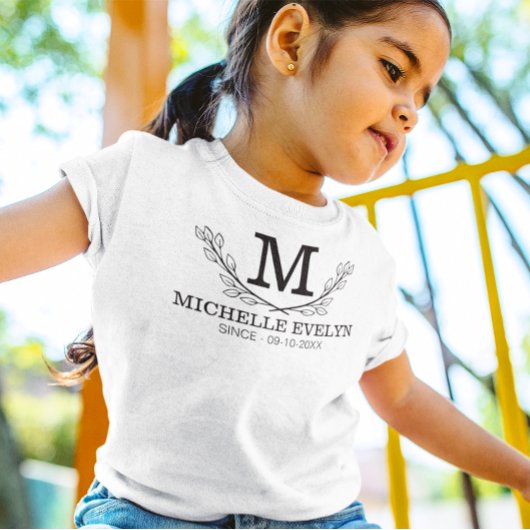 Gepersonaliseerde zwart-wit naam monogram leeftijd t-shirt