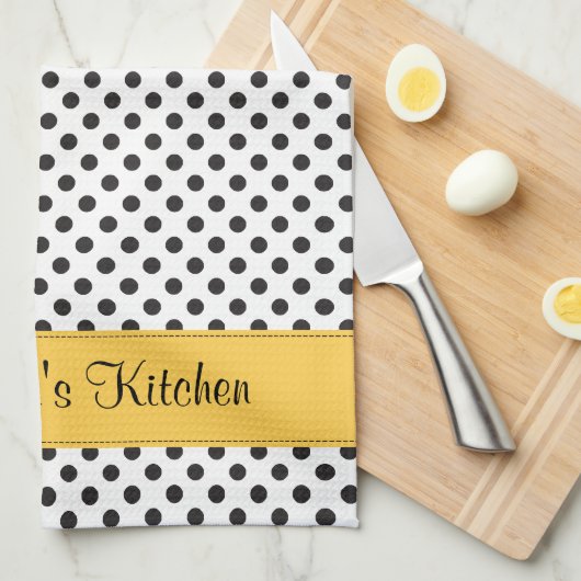Gepersonaliseerde zwart witte polka dot geel theedoek (Quarter Fold)