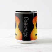 Gepersonaliseerde zwarte akoestische gitaar tweekleurige koffiemok (Center)