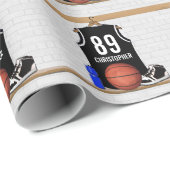 Gepersonaliseerde zwarte en witte Basketball Jerse Cadeaupapier (Rol Hoek)
