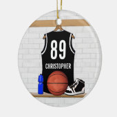 Gepersonaliseerde zwarte en witte Basketball Jerse Keramisch Ornament (Links)