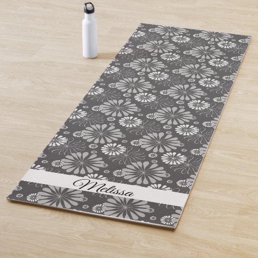 Gepersonaliseerde zwarte en witte Floral Yoga Mat (In situ)