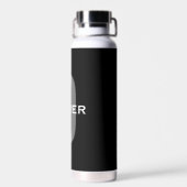 Gepersonaliseerde zwarte grijze monogram witte naa waterfles (Achterkant)