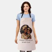 Gepersonaliseerde zwarte mam en dochter (19) schort (Gedragen)