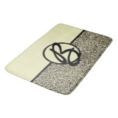 Gepersonaliseerde zwarte monogram crème luipaard badmat (Gekanteld)