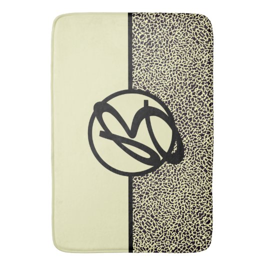 Gepersonaliseerde zwarte monogram crème luipaard badmat (Voorkant Verticaal)