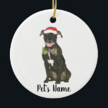 Gepersonaliseerde Zwarte Pitbull Staffy Santa Hat  Keramisch Ornament<br><div class="desc">Maak dit jaar de mooie lijst met een ornament van je favoriete pitbull elf! Voor de liefste geschenken, combineer het met een bijpassende kunstafdruk of een ander item uit mijn collectie voor een doordachte housewarming, vrijgezellenfeest, docent, schoonmoeder, man, vriend, geheime kerstman, sympathie of een moeilijk te kopen cadeau! Om meer...</div>