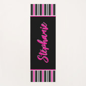 Gepersonaliseerde zwarte, roze en witte strepen yogamat (Voorkant)