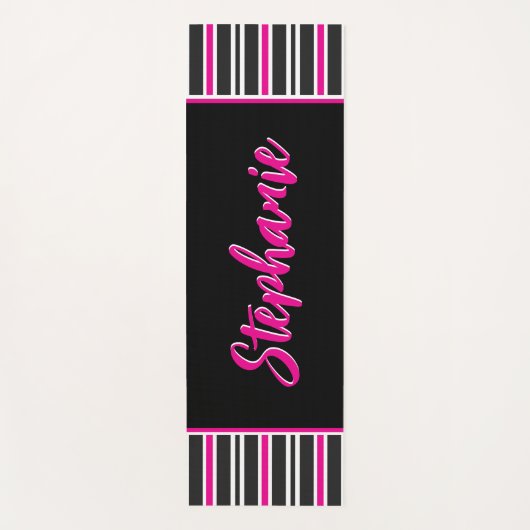Gepersonaliseerde zwarte, roze en witte strepen yogamat (Voorkant)