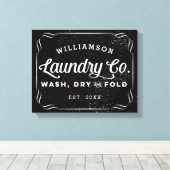 Gepersonaliseerde zwarte wasserij Co Wassen Droog  Canvas Afdruk (Insitu (Houten vloer))