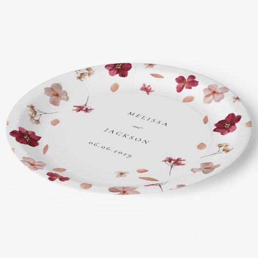 Geperst Rood Roze en Crème, bloemenbruiloft ontwer Papieren Bordje (Gekanteld)