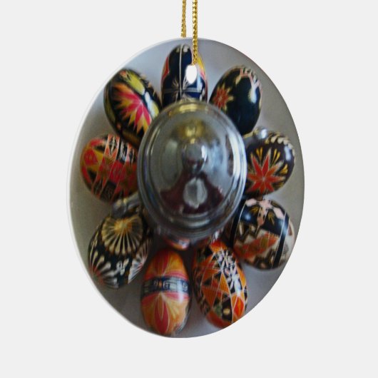 Gepilde eieren keramisch ornament (Rechts)