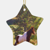 Gepilde Pony door de pine Keramisch Ornament (Links)