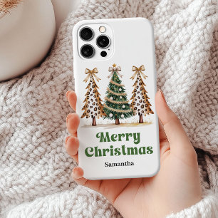 Gepixelde luipaardprint kerstbomen op maat iPhone 15 mini hoesje