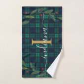 Geplaagd Rustiek Monogram Script Krans Tartan Handdoek (Handdoek)