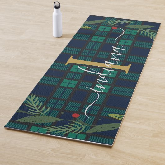 Geplaagd Rustiek Monogram Script Krans Tartan Yogamat (In situ)