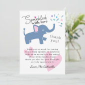 Geprinkst met liefdesklinkende olifant Baby Sprink Bedankkaart (Staand voorkant)