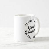 Gepritiseerd naar Grootma Est. Grootmoeder 2022 Koffiemok (Voorkant rechts)