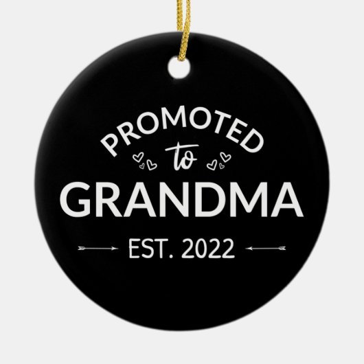 Gepritiseerd naar oma Est. 2022 II Keramisch Ornament (Voorkant)