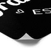 Gepritiseerd naar oma Est. 2022 Poster (Hoek)