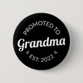 Gepritiseerd naar oma Est. 2022 Ronde Button 5,7 Cm (Voorkant)