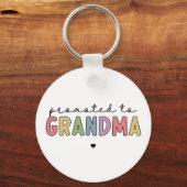 Gepritiseerd voor oma New Grandma om cadeaus te zi Sleutelhanger (Voorkant)