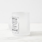 Geproduceerd in 1973 50 jaar geweldige 2023 dag matglas koffiemok (Voorkant links)