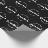 Gepromoveerd bij oma Est. 2024 I Cadeaupapier (Hoek)