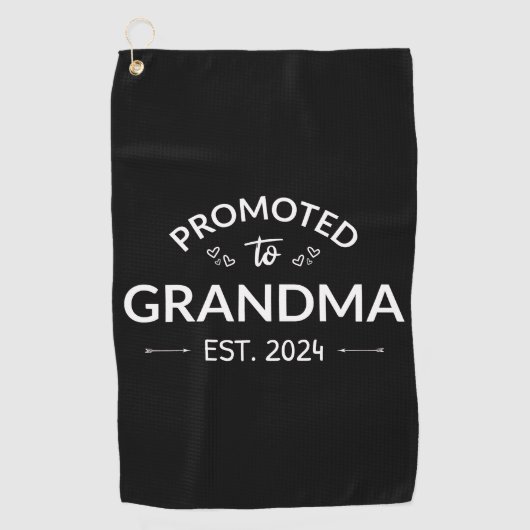 Gepromoveerd bij oma Est. 2024 II Golfhanddoek (Voorkant)