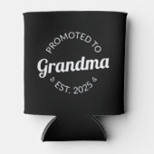 Gepromoveerd bij oma Est. 2025 I Blikjeskoeler (Voorkant)