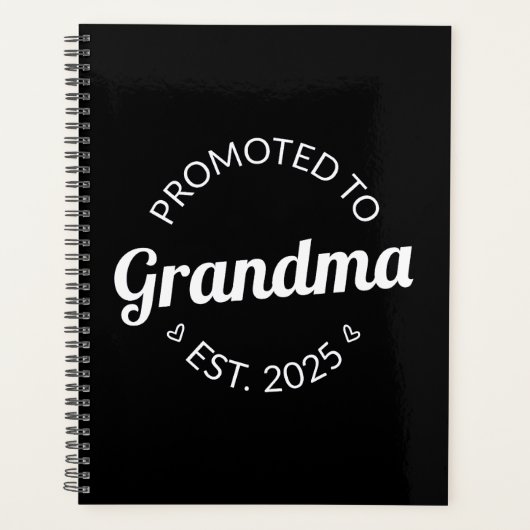 Gepromoveerd bij oma Est. 2025 I Planner (Voorkant)