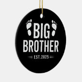 Gepromoveerd naar Big Brother Est. 2025 Baby Aanko Keramisch Ornament (Rechts)