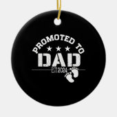 Gepromoveerd naar Dad 2024 Keramisch Ornament (Voorkant)