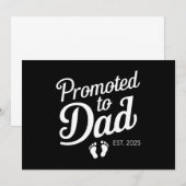 Gepromoveerd naar Dad EST 2025 Grappig binnenkort Kaart (Voorkant / Achterkant)