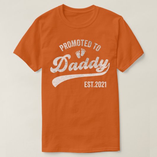 Gepromoveerd naar Daddy 2021 Funny New Dad Baby T-shirt (Design voorkant)