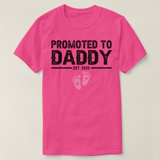 Gepromoveerd naar Daddy Est 2020 1 T-shirt (Design voorkant)